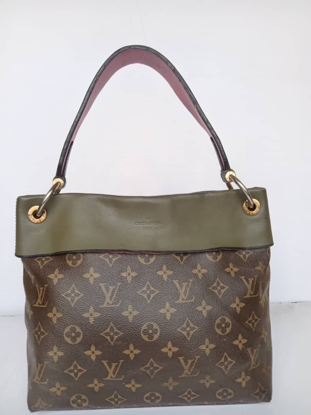 Louis Vuitton Green Trim Monogram Tuileries Canvas Shoulder Bag.